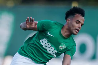 Берое се раздели с национал 