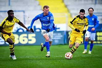 Ден преди варненското дерби - Спартак Варна подписа нов договор с талант