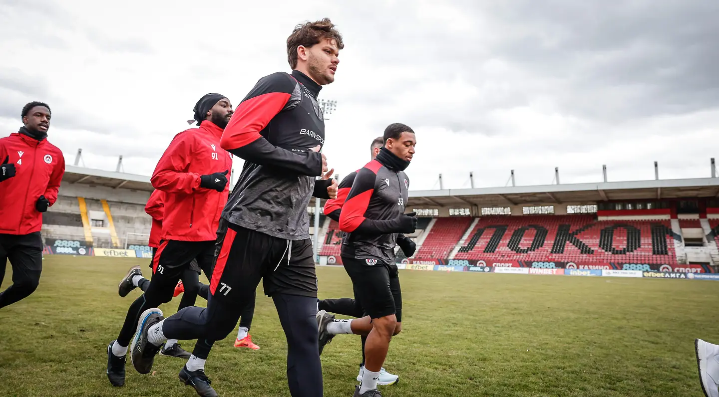 Кауе Карузо / startphoto.bg