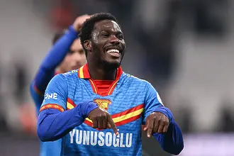 Челси прати нападател в Страсбург