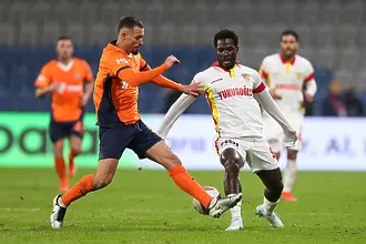 Конвейерът между Челси и Страсбург качи и бивш футболист на Мъри Стоилов  