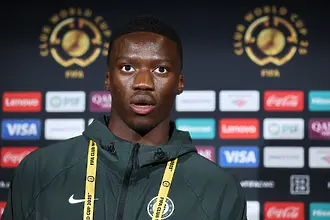 Челси с изненадващ ход в последния ден на трансферния прозорец