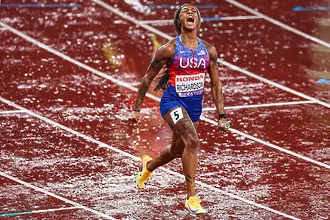 Олимпийска шампионка беше арестувана за шофиране с превишена скорост