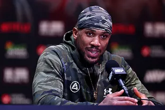 Антъни Джошуа наруши мълчанието си