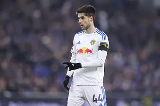 Груев сяда на пейката за Лийдс