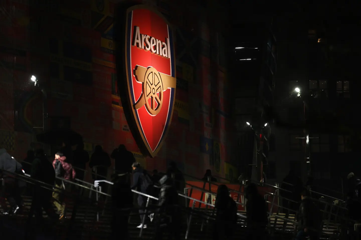 На живо: Арсенал срещу Челси за място във финала на Карабао Къп (Състави)