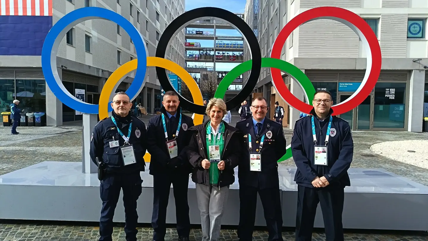 Весела Лечева