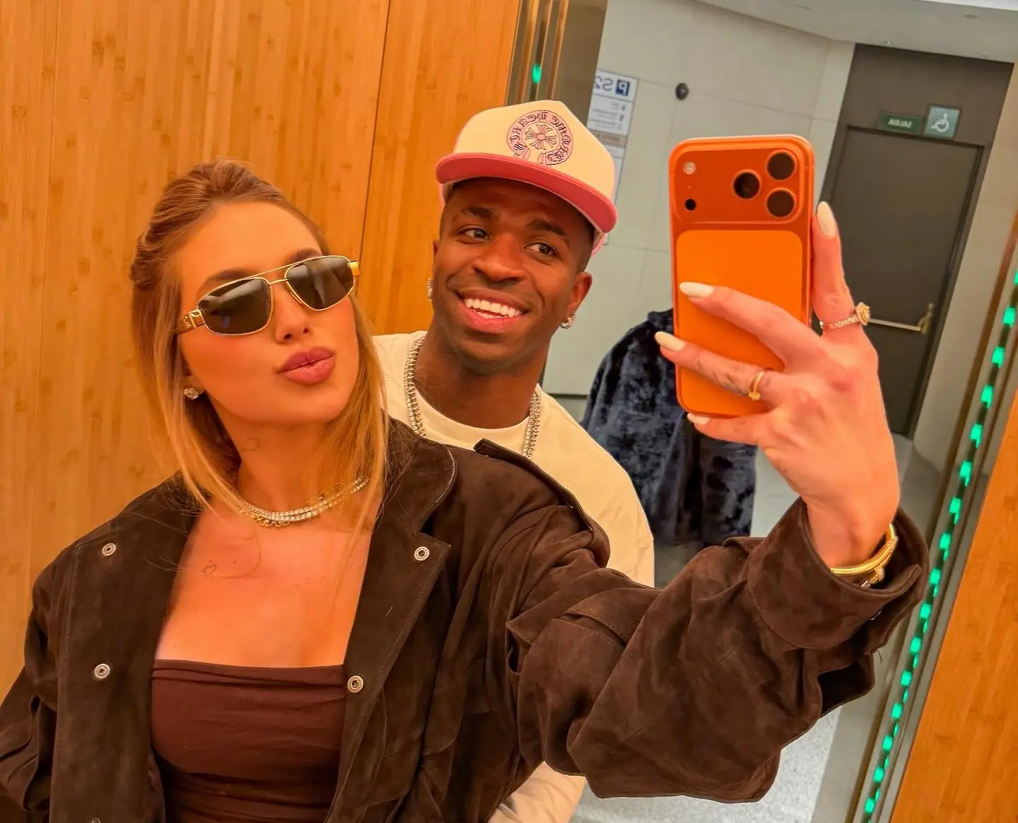 Винисиус Жуниор и Виржиния / instagram.com/virginia