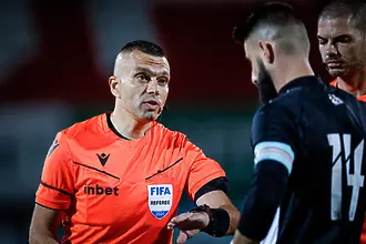 Волен Чинков – рефер на част от малкото загуби на Левски и Лудогорец този сезон