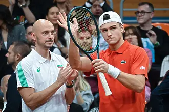 Поражение: Александър Василев преклони глава пред номер 72 за Купа Дейвис