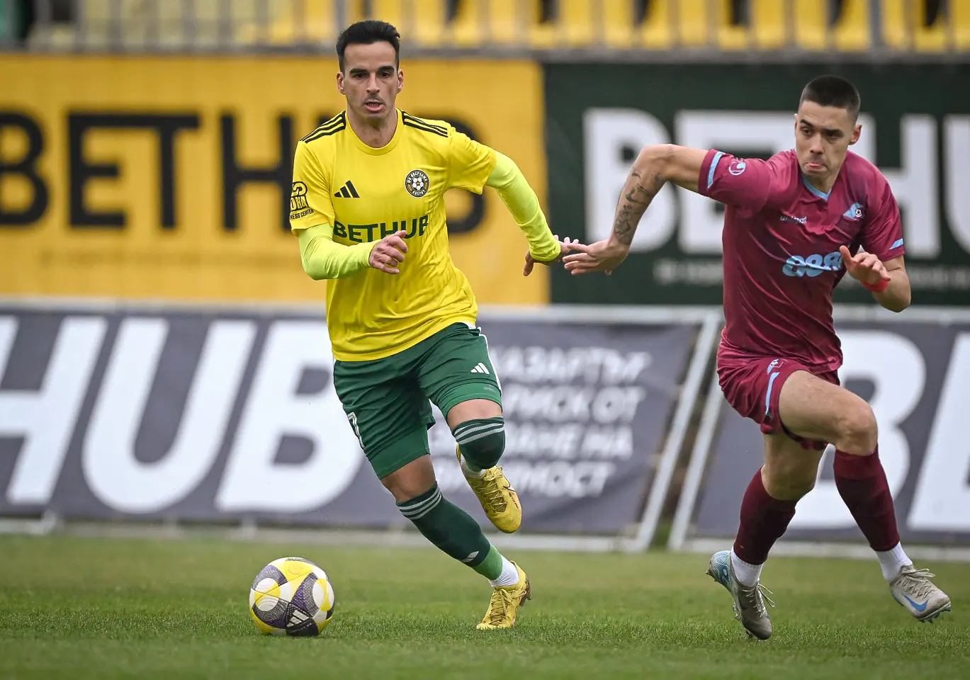 Матеус Леони, Божидар Томовски / startphoto.bg