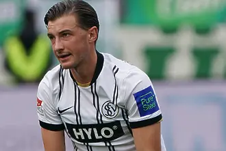 Удар в битката за промоция: Елверсберг на Лукас Петков с тежка загуба 