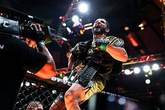 Махачев е готов да се бие с Топурия