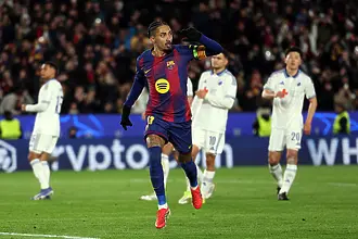 Все пак нещо добро за Барселона: Рафиня тренира на терен