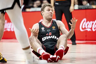 Българинът Александър Везенков отново блесна по време на мач на О...