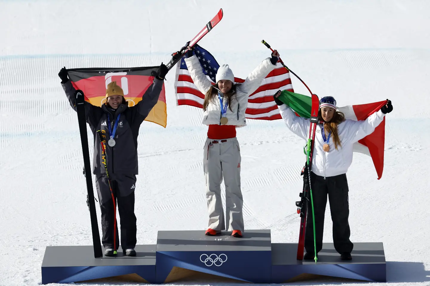 Брийзи Джонсън взе златото, но то после се счупи / Getty Images