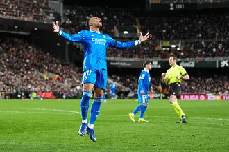 Мбапе се ядоса на съдиите: Клоуни! (ВИДЕО)