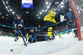 Олимпийският шампион приземи Швеция и си върна самочувствието