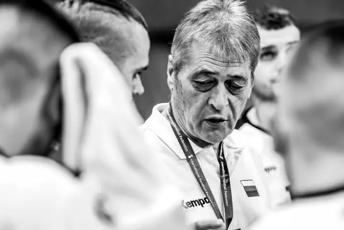 Тъжна новина - почина националният селекционер по хандбал