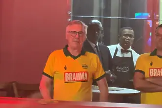 Анчелоти се потопи в карнавала в Салвадор и получи изненадващ призив за Неймар (ВИДЕО)