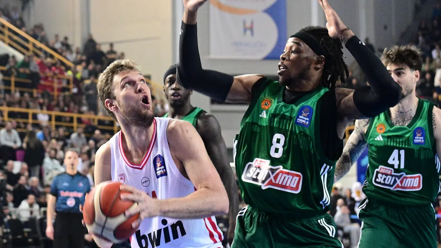 Александър Везенков / olympiacosbc.gr/el/