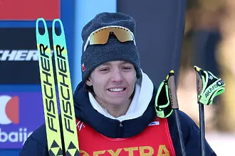 Руска порнозвезда обеща 16-часов секс маратон на ски бегач, ако стигне до медал