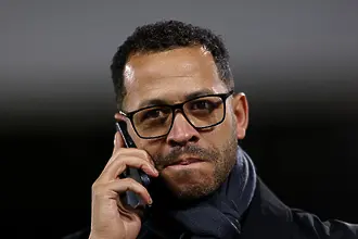 Мениджърът на Челси Лиъм Росиниър заяви, че всеки обвинен справед...