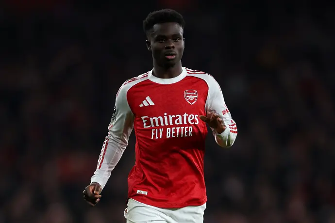 Букайо Сака с нов дългосрочен договор с Арсенал