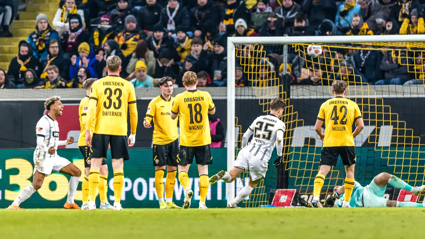 Лукас Петков / Getty Images