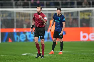 Смъртни заплахи към съдията Ла Пена, свирил Интер - Ювентус