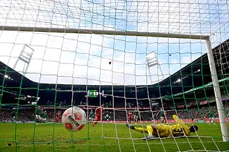 Хари Кейн този път се размина с хеттрика, но Байерн отново победи, Хофенхайм и Байер Леверкузен продължават битката за топ 4 