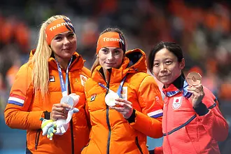 Нидерландските кънкьорки отново без конкуренция