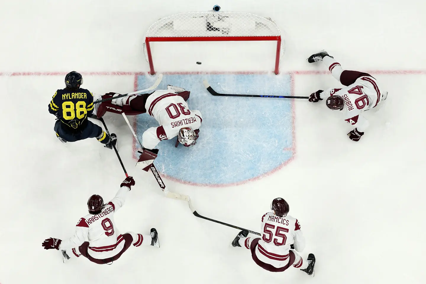 Швеция победи Латвия с 5:1 / Getty Images
