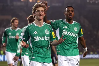 Приказката свърши: Нюкасъл унищожи Карабах