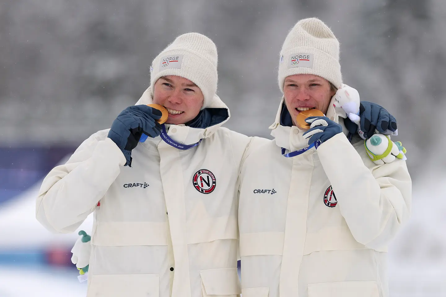 Андреас Скоглунд и Йенс Лурас Офтебро / Getty Images