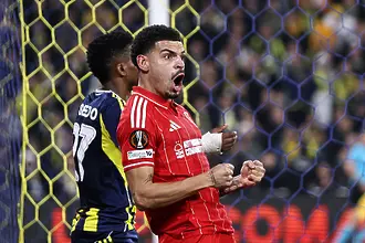 Нотингам Форест победи Фенербахче с 3:0 като гост в първи плейофен ...