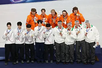 Нидерландия завоюва златото в мъжката щафета по шорттрек