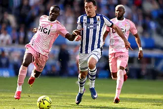 Овиедо тръгна към изненада, Реал Сосиедад възкръсна и пак се пропука