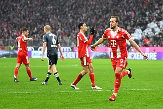 Байерн си поигра с огъня, но не сбърка преди Дер Класикер