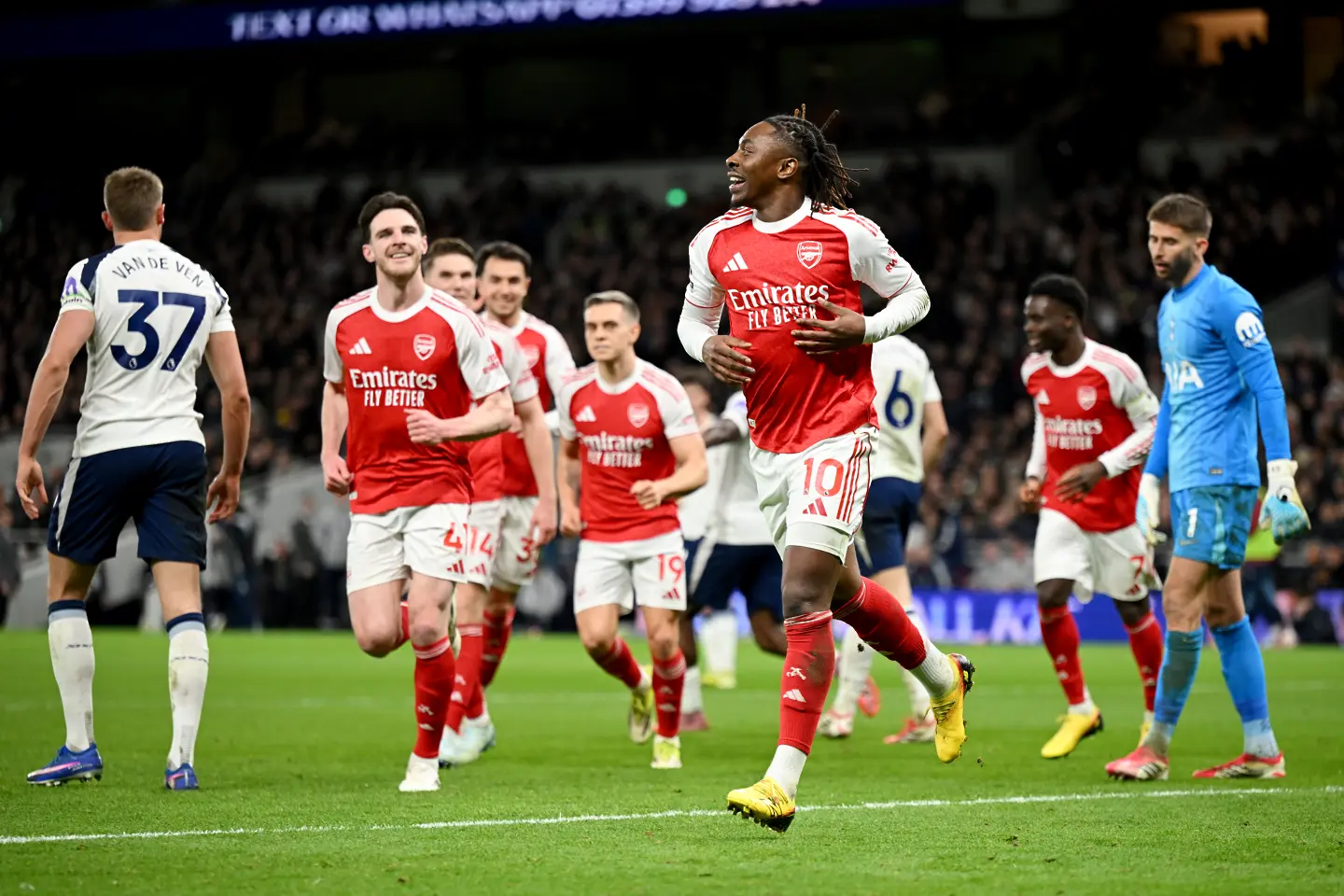 Еберечи Езе, Арсенал / Getty Images