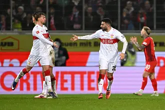 Два отменени гола и шест зачетени: Хайденхайм и Щутгарт сътвориха шоу