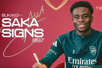 Официално: Букайо Сака подписа нов договор с Арсенал