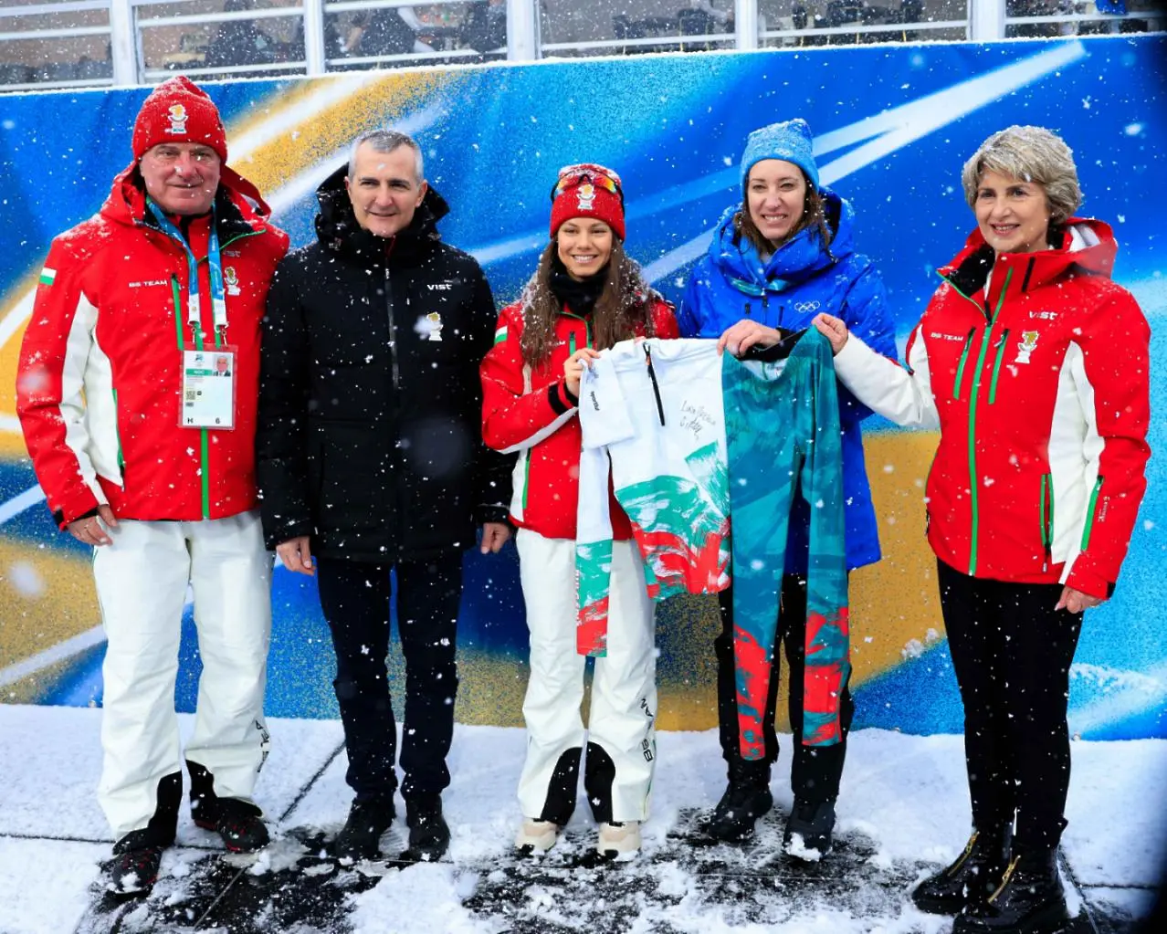 Лора Христова, Весела Лечева и Димитър Илиев