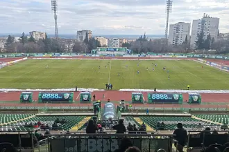 Без победител под Аязмото: Берое и Арда не счупиха нулите