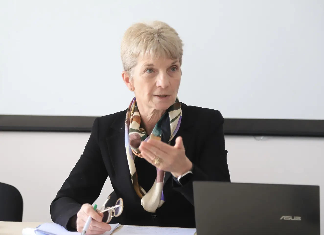 facebook.com/mpes.government.bg