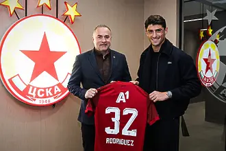 Новият защитник на ЦСКА се сбогува емоционално с Естудиантес