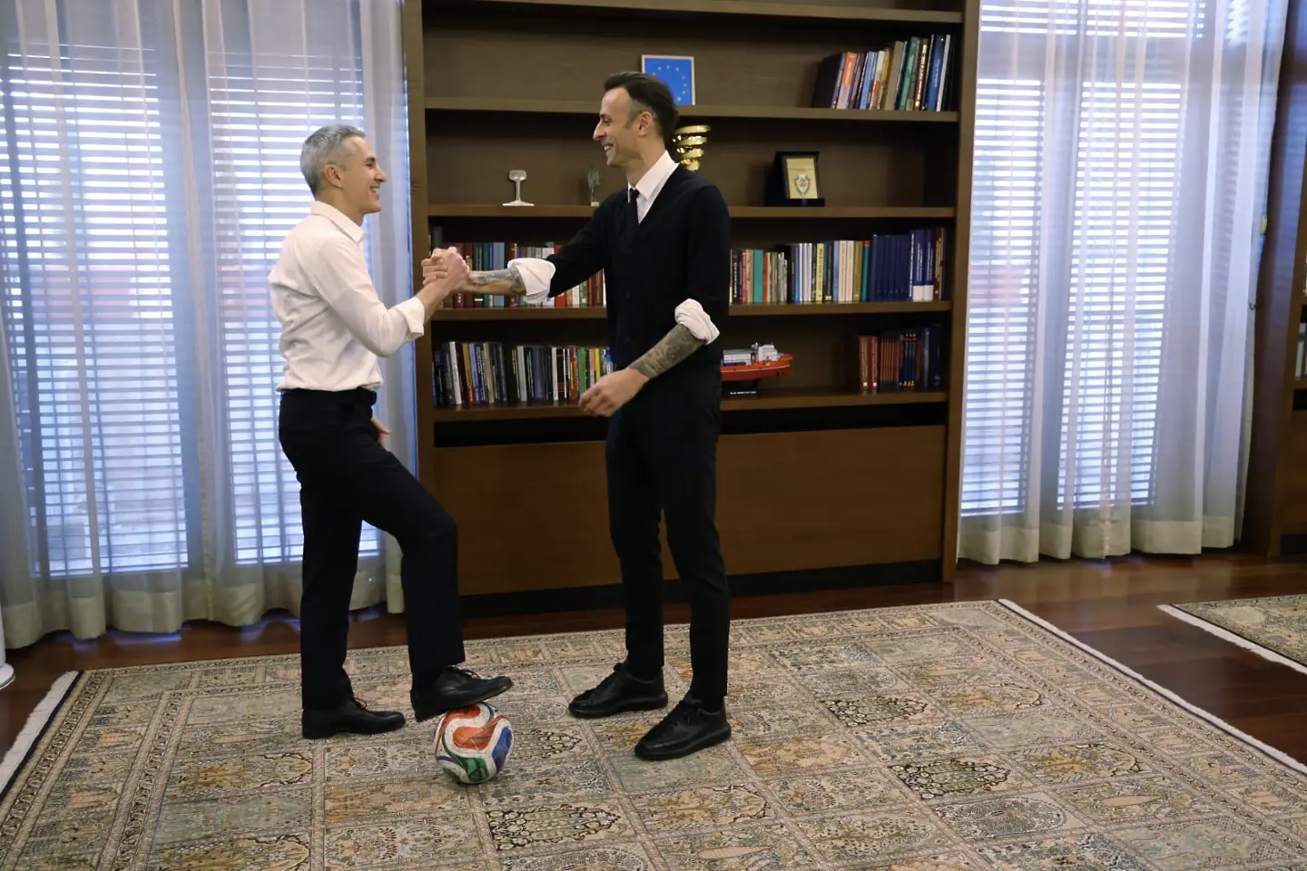 Димитър Бербатов и Андрей Гюров / www.facebook.com/Government.of.Bulgaria