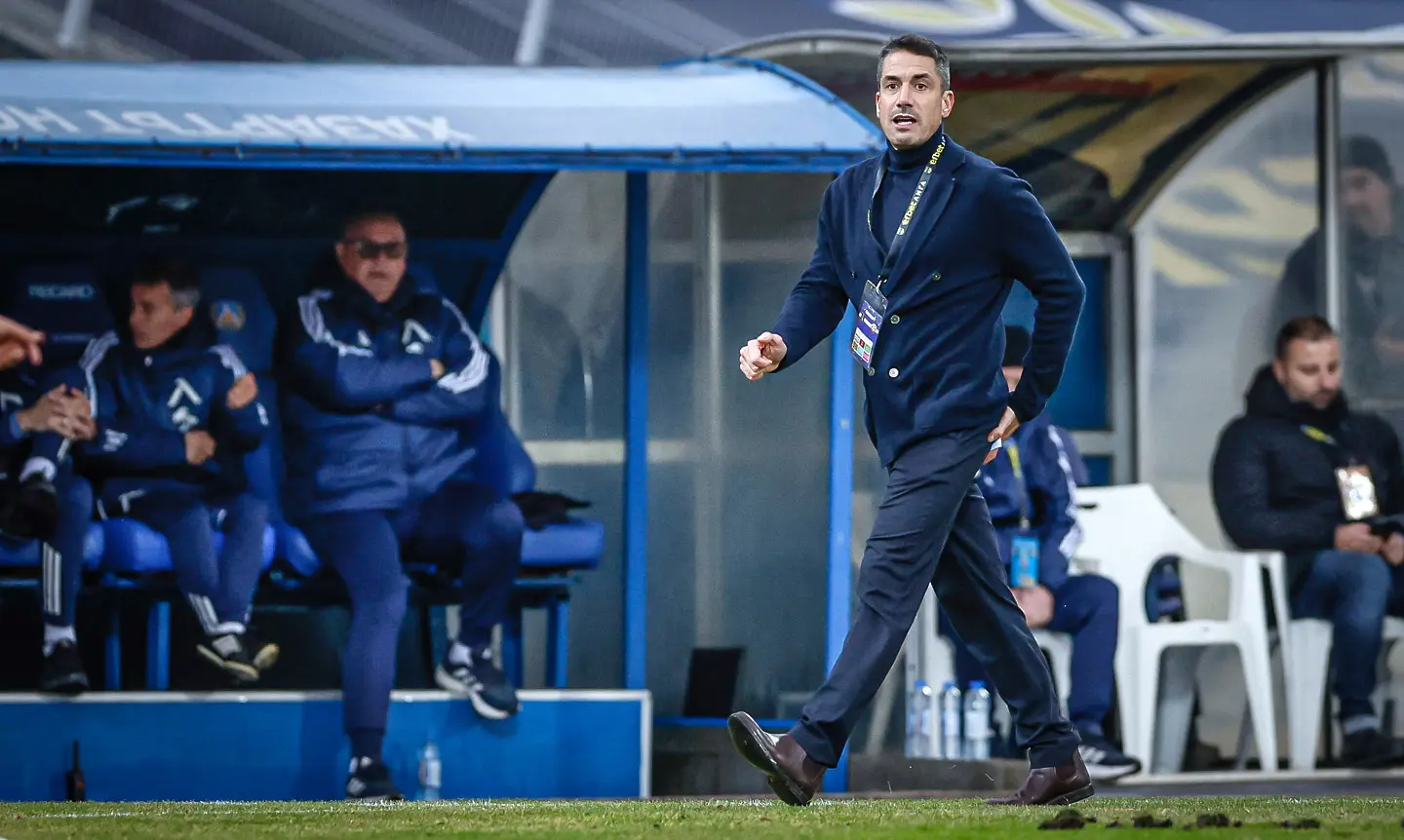 Хулио Веласкес се жегна от въпрос за Лудогорец