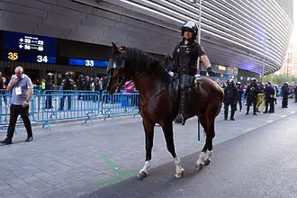 Напрежение в Мадрид: сблъсъци между фенове на Бенфика и полицията преди мача с Реал (ВИДЕО)