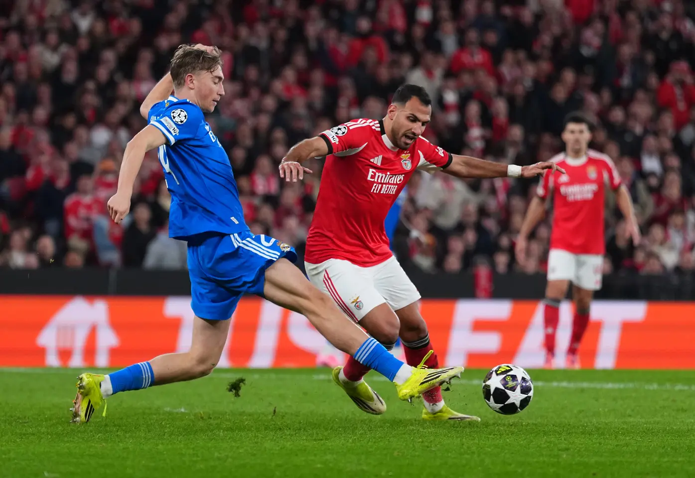 Дийн Хаусен, Вангелис Павлидис / Getty Images